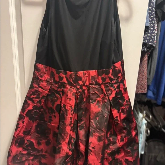 ralph lauren black and red dress Ralph Lauren women's black red detailed dress New